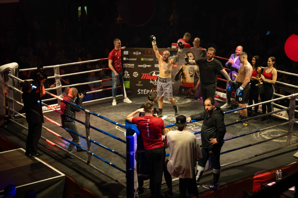 mto_fightnight_280324_202_optimized